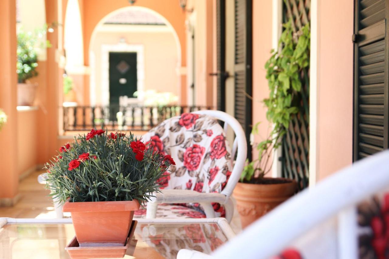 Appartement The Red Bougainvillea Kanálion