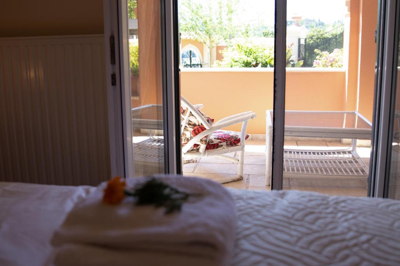 Appartement The Red Bougainvillea Kanálion