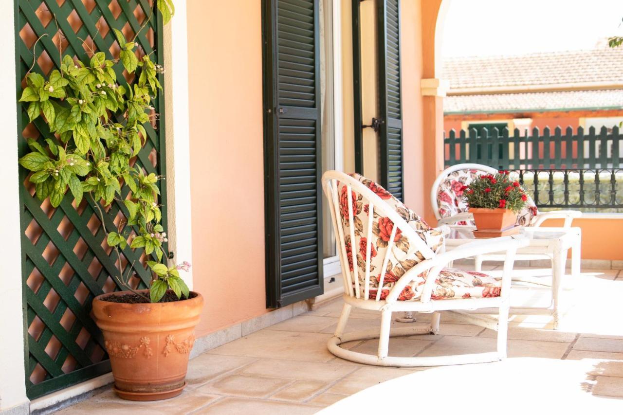 The Red Bougainvillea Appartement